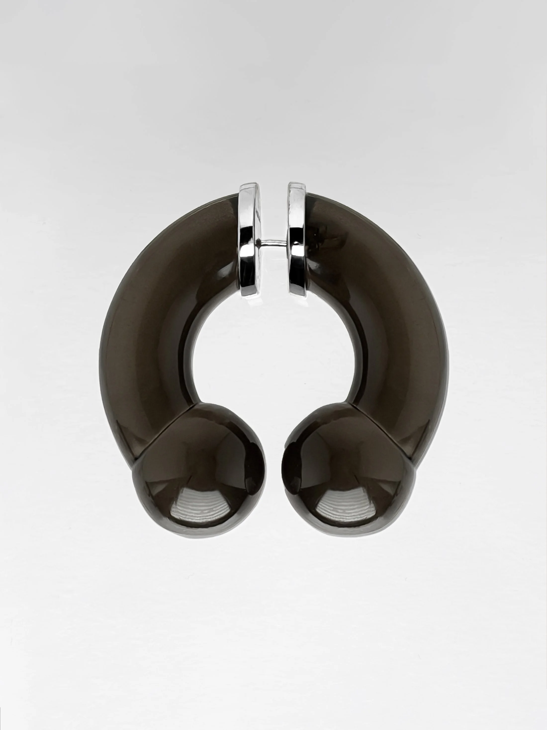 Prince Albert Earring Platinum — KISKA LAB